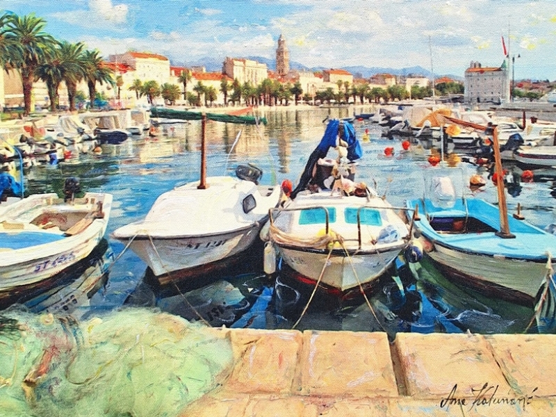 Split - Small port V